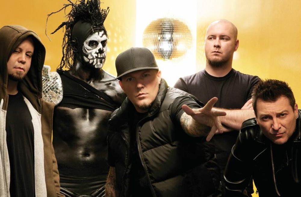 Limp Bizkit lanza nuevo material en cassette