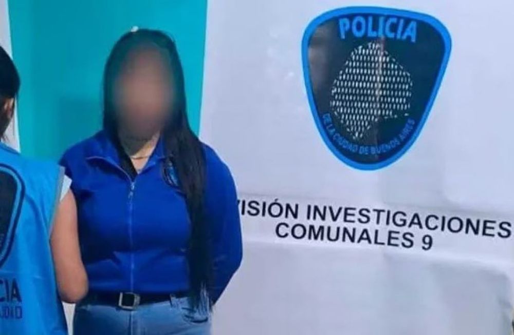 La detenida fue identificada como Tiziana, una joven de 21 años. Foto: Policía de la Ciudad