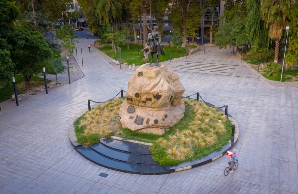 La plaza San Martin luego de su reinauguración. | Foto: Los Andes