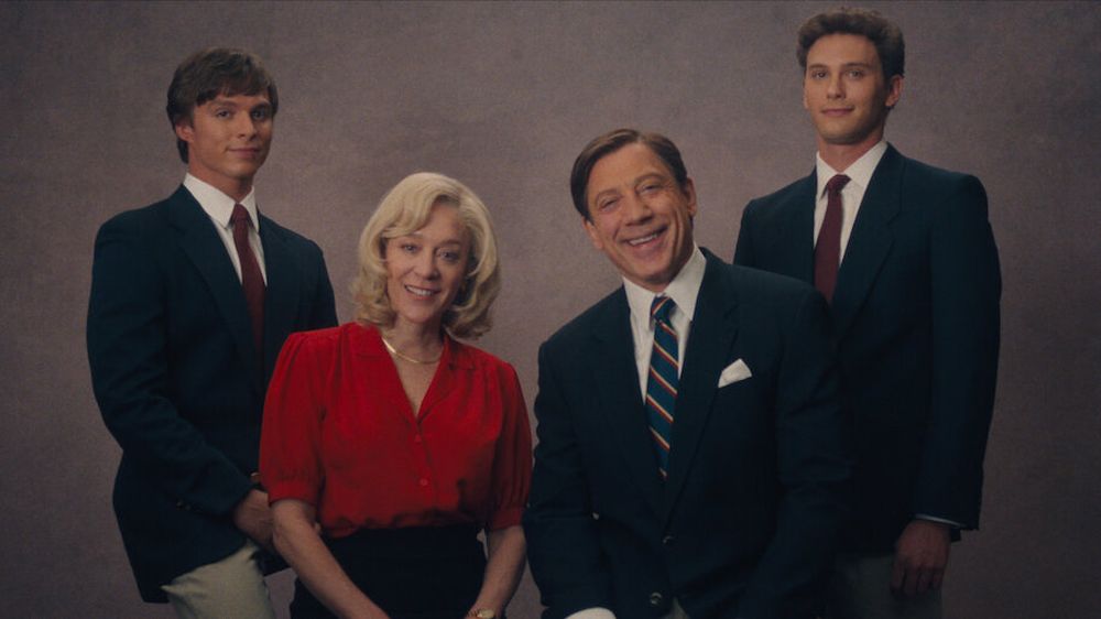La exitosa serie de Netflix sobre los hermanos Menéndez, que reavivó el interés en el caso.