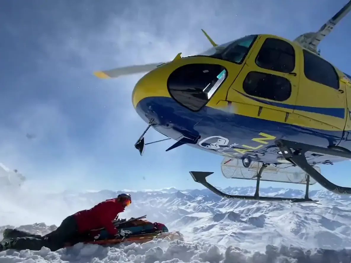 La empresa mendocina opera en el Parque Aconcagua y cuenta con una flota de helicópteros especializados en rescates de alta montaña.