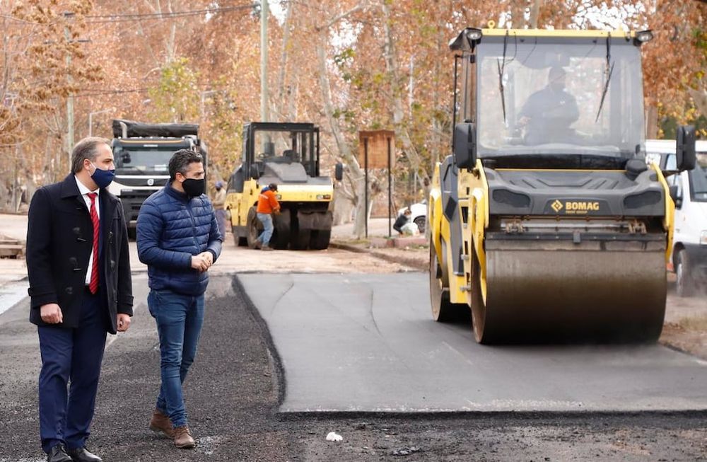 Maipú: mejora del sistema cloacal y remodelación de calle Sarmiento