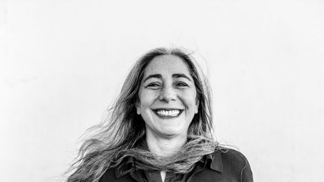 En la previa de la Feria del Libro 2020, la escritora Mercedes Araujo nos dice: “El arte aporta lucidez y abre preguntas”