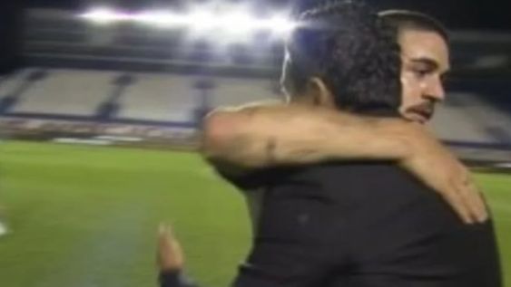 El técnico de River, ex Nacional, saludó a los jugadores del equipo uruguayo, en el cual se despidió como jugador y debutó como DT.