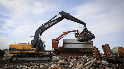 El Gobierno de Milei autorizó la exportación de chatarra.