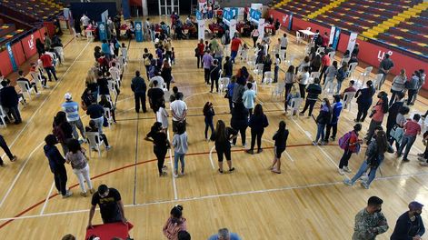 Mendoza superó la mitad de su población con esquema completo de vacuna CovidFoto: Orlando Pelichotti