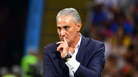 Tité apoya al plantel en su decisión de no jugar la Copa América y hasta amenazó con renunciar al cargo de DT.