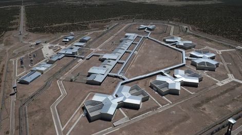El Ejecutivo puso en marcha procesos de compra para ampliar el sistema de monitoreo y reforzar los controles en los complejos penitenciarios.