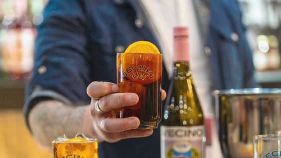 Vecino de Oro: el vermut mendocino se alzó con el máximo galardón en la competencia nacional