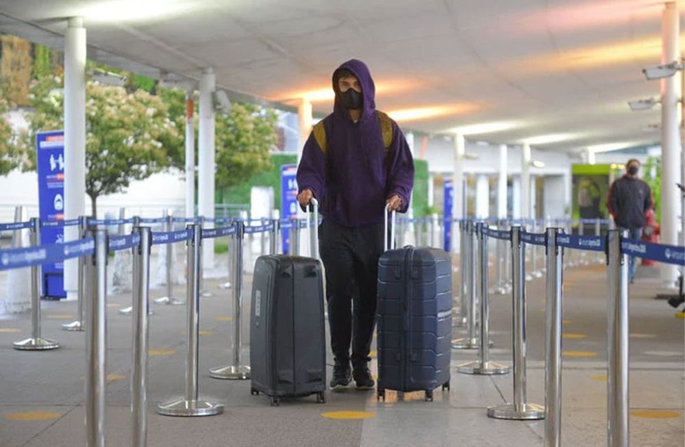 La variente Delta “se está conteniendo por el control que se hace a todos los ingresos del exterior”. Gentileza Clarín/Mario Quinteros