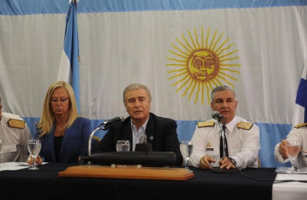 El dictamen mayoritario concluyó que “hubo una clara responsabilidad política y administrativa” del gobierno de Mauricio Macri, especialmente del ministro de Defensa, Oscar Aguad. / Foto: Federico López Claro / Los Andes