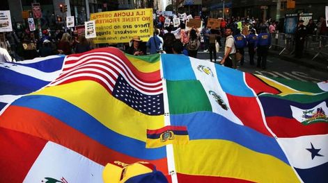 Marcha de inmigrantes que piden vivir en EEUU