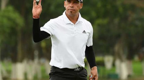 Miguel Angel Tati Carballo jugando en el TAKE Solutions Masters, torneo que forma parte del Asian Tour