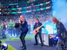 mana, en el centro de la polemica tras la eliminacion de mexico: eligio cantar una desafortunada cancion y ahora lo tilda de mufa