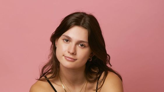 La joven Victoria Resco presentará en Mendoza su novela juvenil.