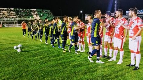 El Deportivo Maipú cosechó un empate en San Francisco y quedó como único líder de la zona