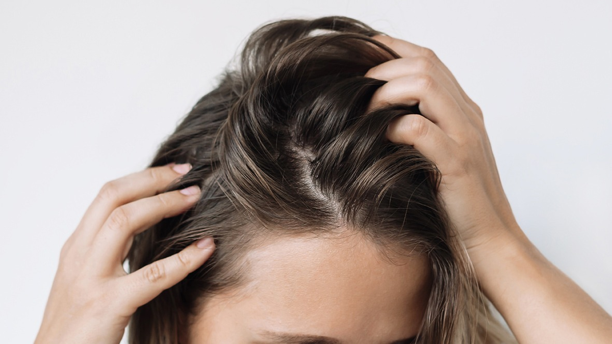 Los trucos de expertos para cuidar el cabello: ¿sirve ducharse todos los días?