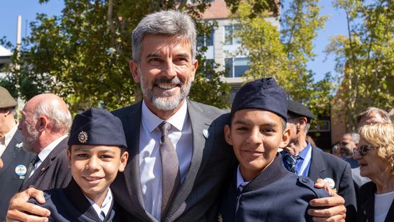 ulpiano suarez se consolida entre los 5 intendentes con mejor imagen del pais ulpiano suarez se consolida entre los 5 intendentes con mejor imagen del pais