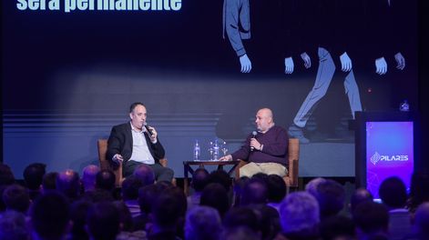 Mariano afirma que “el periodismo no se puede hacer solo, hay que sumar tecnología, diseño y monetización para sobrevivir.”