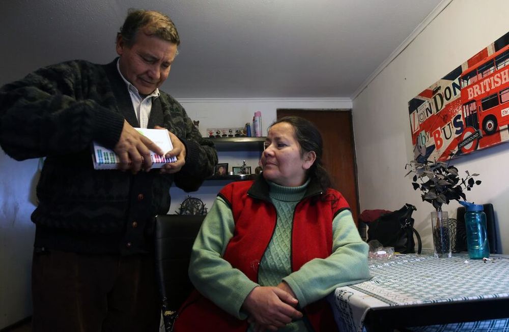 Investigan en Chile miles de adopciones durante dictadura de Pinochet