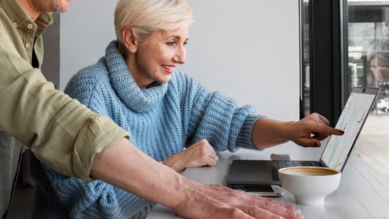 Grandes Líderes: el ciclo de formación para personas mayores en la Ciudad
