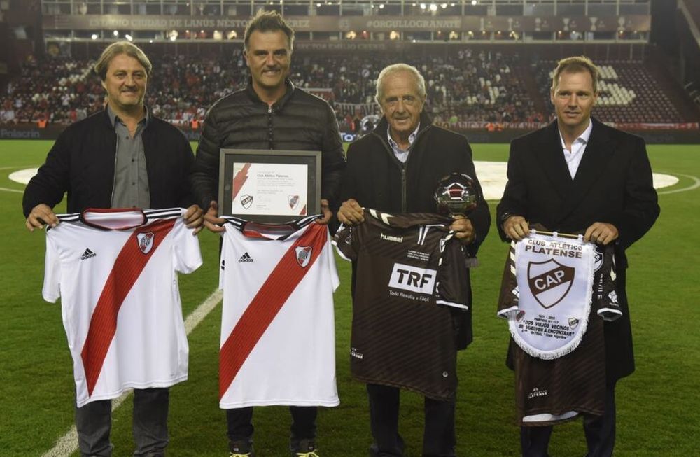 Rodolfo D´Onofrio: la cabeza de Gallardo está puesta sólo en River