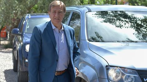 Los Andes | El gobernador Rodolfo Suárez visitó una planta modelo de agricultura en Luján de Cuyo junto con María Eugenia Vidal y Alfredo Cornejo.Foto: Orlando Pelichotti