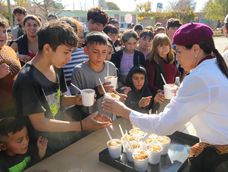 Un locro multitudinario unió a empresas y voluntarios en Las Heras Un locro multitudinario unió a empresas y voluntarios en Las Heras
