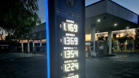 YPF bajó los precios de los combustibles: así quedaron en Mendoza (01/05/25)