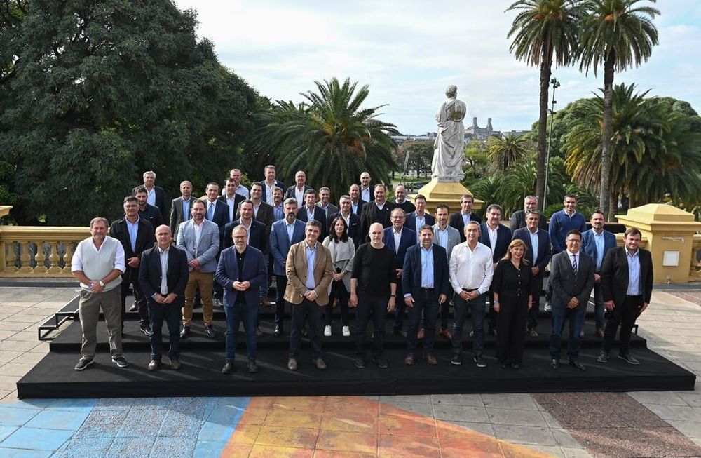 Ulpiano Suarez participó del Camino Federal hacia la Cumbre Global de Alcaldes C40