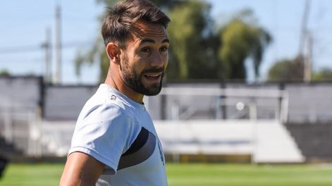 Los Andes | El volante Matías Villarreal, uno de los referentes del Lobo, tiene la certeza de que la suerte esta tarde caerá del lado de Gimnasia. / Mariana Villa