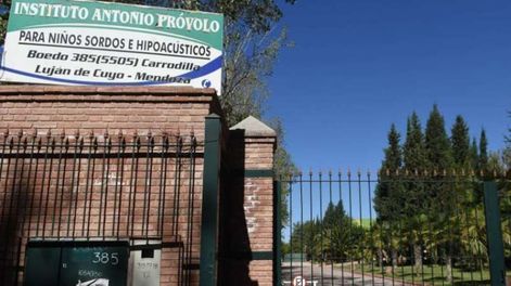 Estos casos le exigen a la Iglesia preocuparse por su comunidad - Por M. Colombo