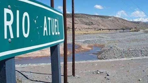 La Pampa anunció que le hará juicio a Mendoza por el río Atuel