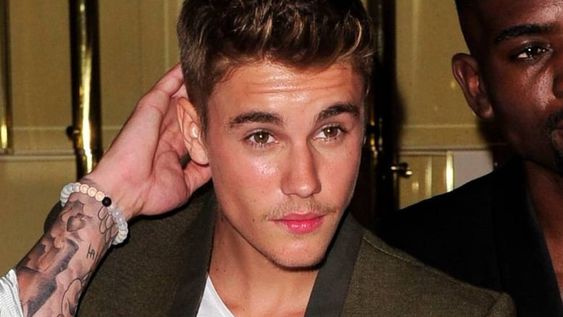 La Justicia le advierte a Justin Bieber que si no viene a declarar ordenarán su captura internacional