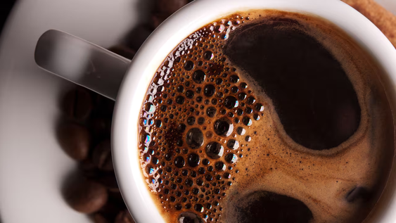 Chau al café: la bebida natural que te da más energía por las mañanas.