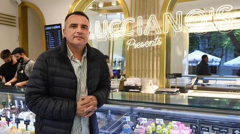Los Andes | Diego Reyes, junto a sus socios Ángel Berardo (Mar del Plata) y Martín Maffia (Lincoln), son los nuevos franquiciados de esta marca nacida en La Feliz. Foto: José Gutierrez / Los Andes