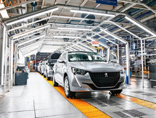 La fábrica del segundo auto más vendido del país frenará su producción por un mes