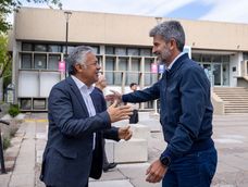 El intendente Ulpiano Suárez y el gobernador Alfredo Cornejo, en la última actividad oficial que compartieron. El intendente Ulpiano Suárez y el gobernador Alfredo Cornejo, en la última actividad oficial que compartieron.