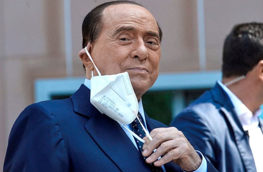 El exprimer ministro italiano había permanecido diez días internado en el Hospital San Rafael de Milán, donde había sido ingresado por una neumonía bilateral producto de la Covid-19. / Gentileza