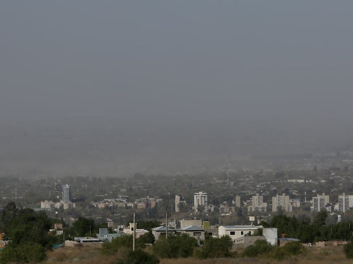 La Ciudad suspende actividades por el alerta de viento zonda