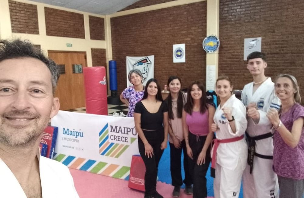 Mujeres podrán hacer curso de defensa personal gratutito en Maipú
