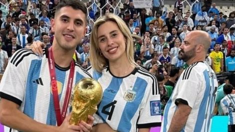 Yesica Frías y Exequiel Palacios tras la consagración del seleccionado argentino. Foto Captura: Instagram/@jesifrias_