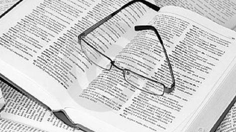 El adjetivo “alto” tiene en general significado positivo, como “alto rendimiento”, pero a veces su sentido es negativo: “está acusado de alta traición”. / Archivo