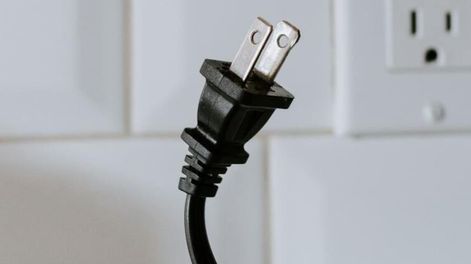 Advertencia de un electricista: no conecte estos 7 dispositivos peligrosos a cables de extensión