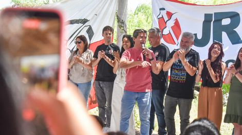 El presidente de la UCR Mendoza, Andrés Peti Lombardi, encabezó el Congreso de la Juventud Radical en Tupungato. Lo acompañó el Director de Cultura, Diego Gareca.&nbsp;