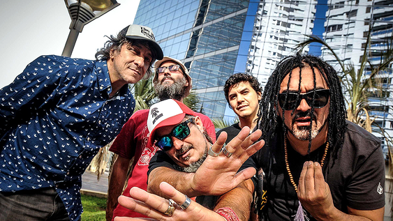 el mal tiempo no apaga los festejos de primavera: que pasara con cada uno de los shows al aire libre