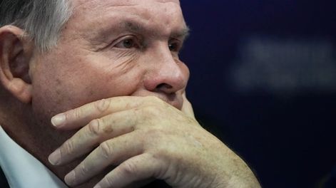 El Gobierno dará de baja la lista de 80 traslados diplomáticos firmada por Gerardo Werthein antes de su renuncia.