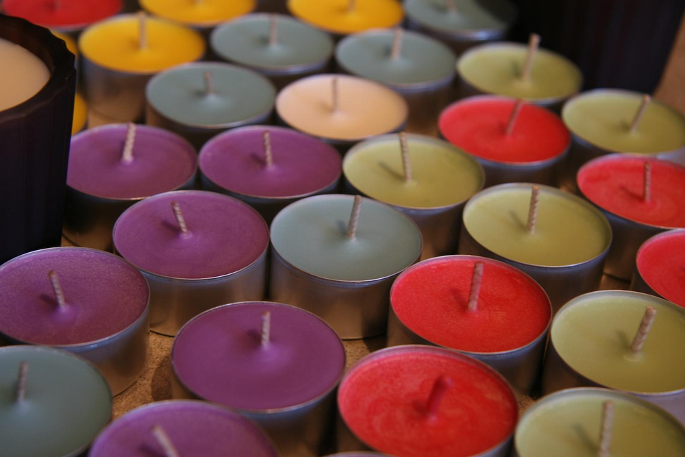 Estos restos de velas y crayones son un tesoro para armar una nueva manualidad.
