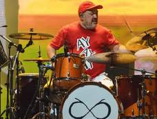 Daniel Buira murió a los 54 años en su escuela de percusión. Daniel Buira murió a los 54 años en su escuela de percusión.