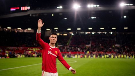 Cristiano Ronaldo en su último partido como jugador del Manchester United en Old Trafford.
